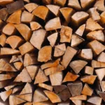Pouvoir Calorifique du Bois : 4 Clés pour Optimiser votre Chauffage